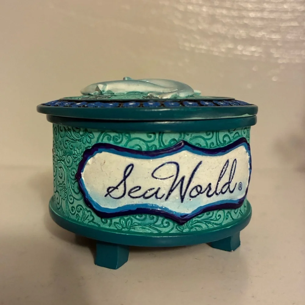 Seaworld Dolphin Trinket Box